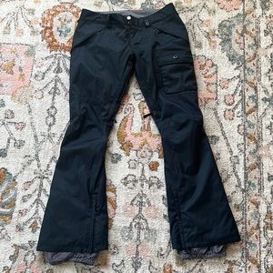 Burton snow pants women’s size medium